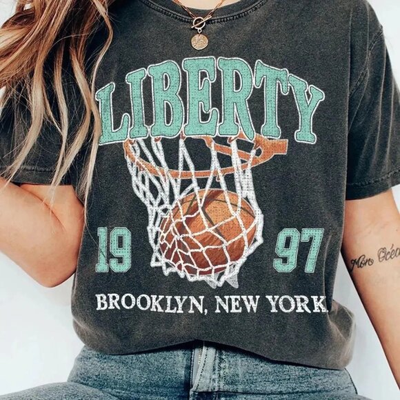 Comfort Color New York Liberty Basketball T-Shirt, 90s Sports Style Graphic 156 - Picture 1 of 5